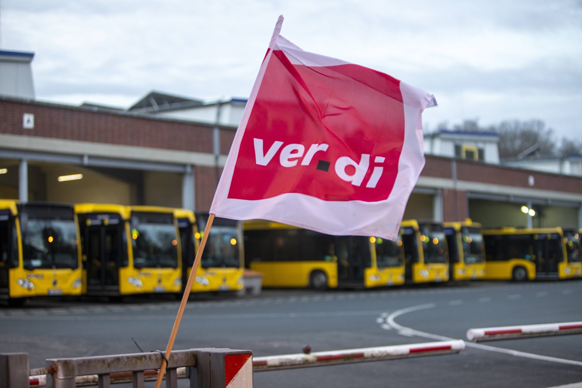 ÖPNV-Streik in Essen, Bochum und Co.: Fahrgästen platzt der Kragen – „Knall nicht gehört“