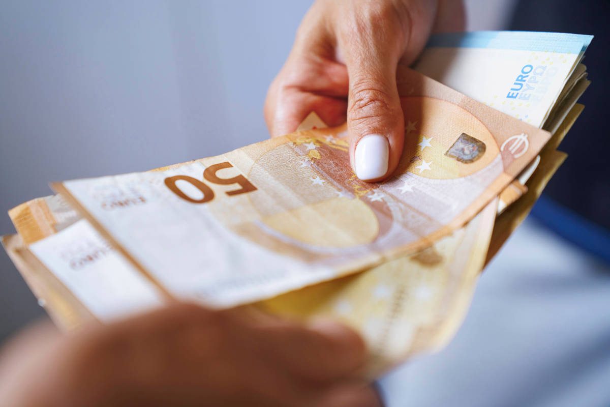 Bochumerin will Geld anlegen – wenig später ist sie Millionen-Betrag los